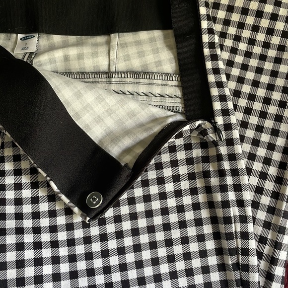 ➕Old Navy Gingham Print Slacks➕ - Picture 3 of 4